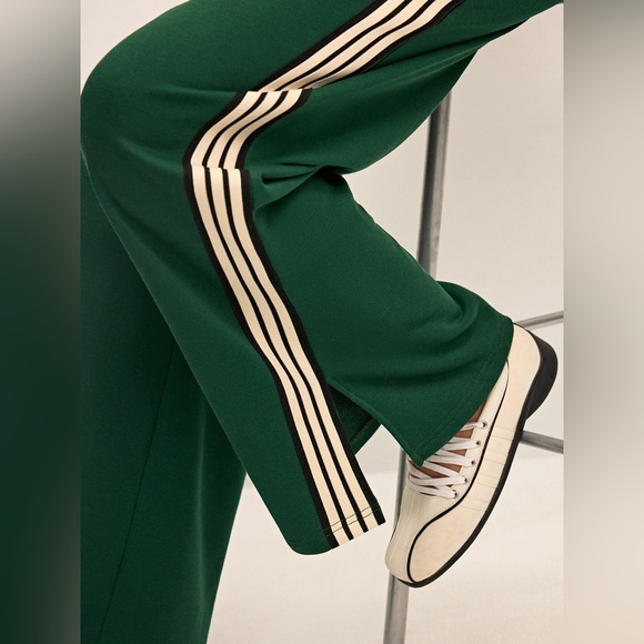 COMMENSE Side Stripe Wide-Leg Sweatpants - size XSmall, Small - Picture 5 of 7